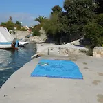 Apartment Speranda Razanj